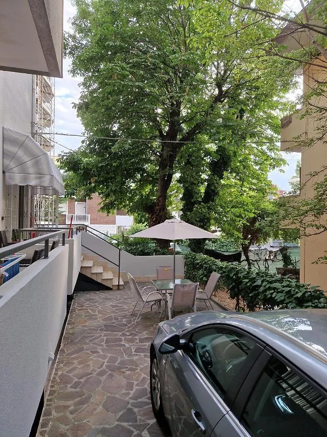 Monolocale 0*, Rimini Italien